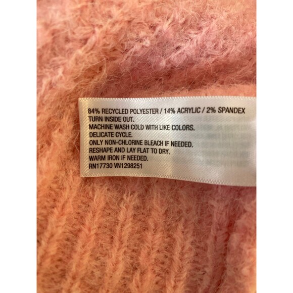 Universal Thread Sweater Size Large Soft Pink Super Soft Fuzzy Cable Knit Comfy - Picture 9 of 12